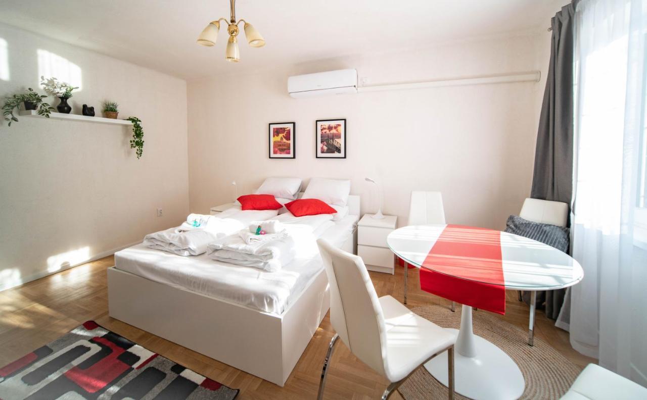 Free Parking Riverwalk Home - 4 Ppl,Wi-Fi,Ac, Tv Budapest Exterior photo