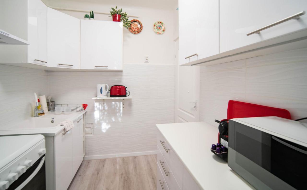 Free Parking Riverwalk Home - 4 Ppl,Wi-Fi,Ac, Tv Budapest Exterior photo